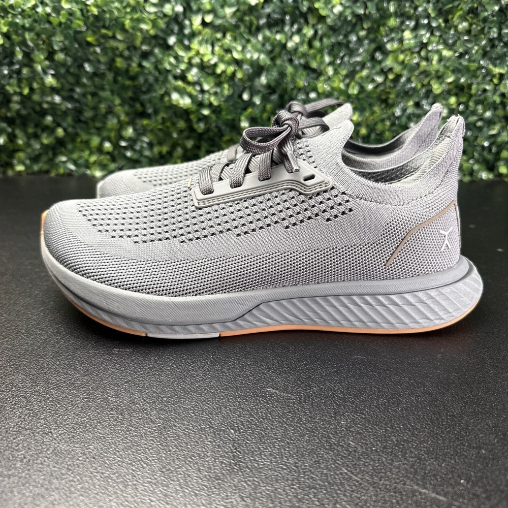 Flux Adapt Runner Gray Gum Womens Size 8 Running Athletic Shoes